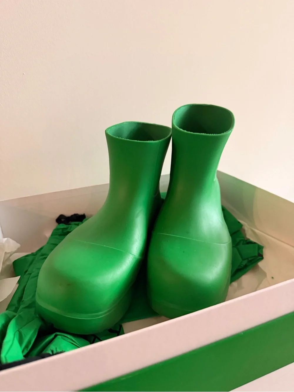 Bottega Veneta Green Sculpted Platform Ankle Boots